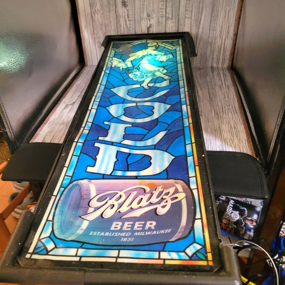 Blatz beer vintage lighted sign